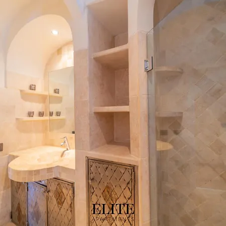 Daire Smeralda View Luxury *