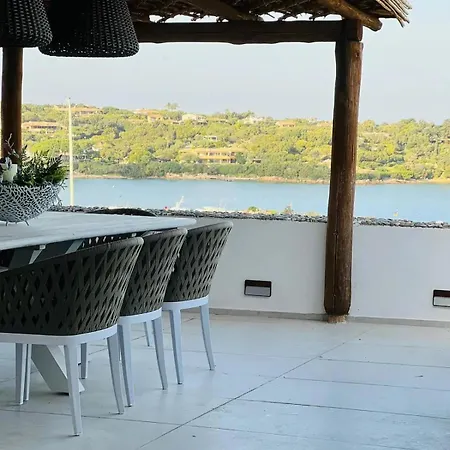 Smeralda View Luxury Apartment *